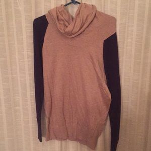 Women's sweater